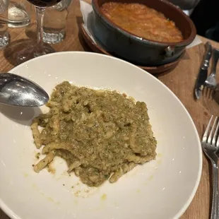 Busiate al pesto Trapanese