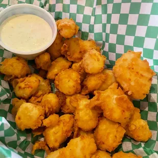 Yummy cheese curds