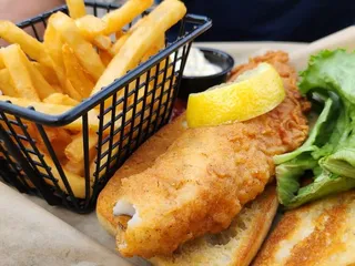 Cornerstone Pub and Prime