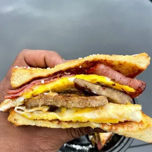 FATTY SANDWICH