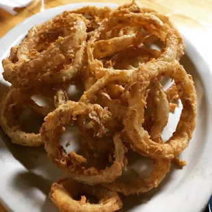 onion rings on a plate