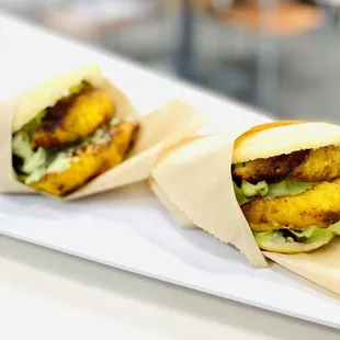 Arepas Rellenas "The Works" w/ plant based beef, cheese, and maduros. Increíble