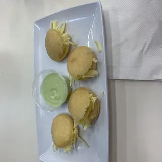 Arepas Rellenas Con Queso