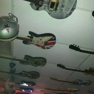 The rockin ceiling