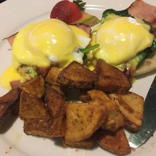 Eggs Benedict