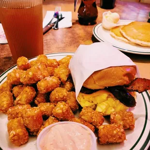 BBB Breakfast Burger with Tator Tots. Arnold Palmer Drink.