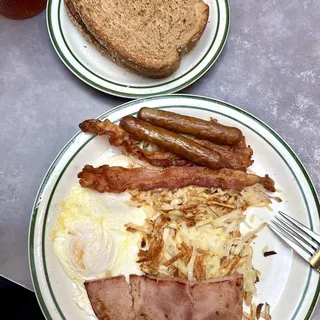 CLASSIC BIGGER BETTER BREAKFAST