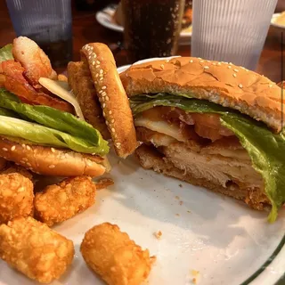 CRISPY CHICKEN CHEESE & BACON