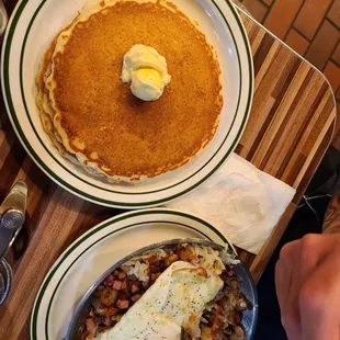 NORMS Restaurant