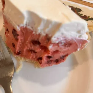Sour cream lingonberry