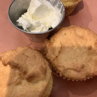CORNBREAD MUFFINS