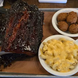 Full rack of ribs with mac &amp; cheese and hush puppies