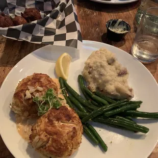 Colossal Lump Crab