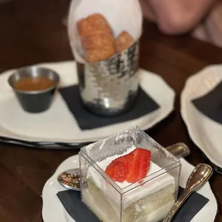 CHURRO CRONUT