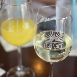 Mimosa &amp; Pinot Grigio Wine