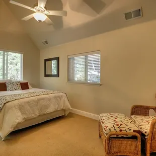 Cedar Sapling Room ( upstairs) - Shares bathroom with Incense Cedar room. Special group price for Cedar Sapling + Incense Cedar