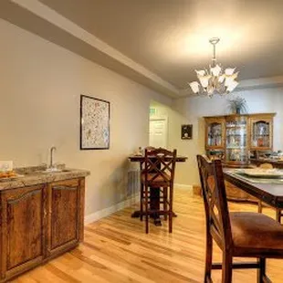 Dining Area and Refreshment Bar