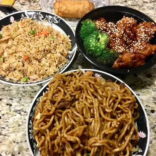 Fried rice, sesame chicken, lo mein - combination, free egg roll
