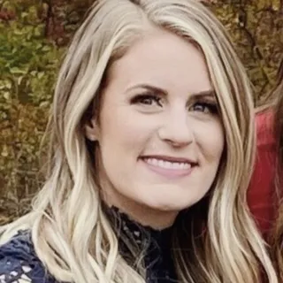 Jenna T.