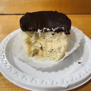 Boston Creme Cake :)