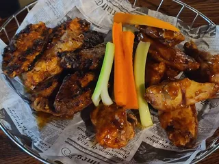 Underground Pub and Grill