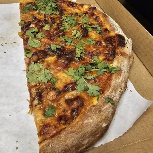 BBQ chicken pizza