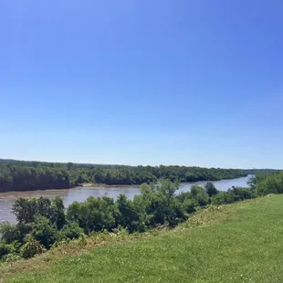 View south of the Missouri River from the bluff overlook of North Esplanade Park