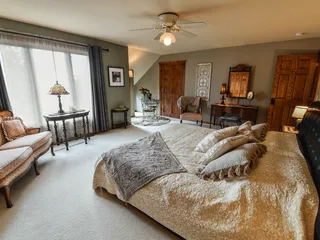 The Dalles House Restaurant and Lounge