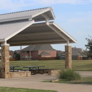 Pavilion West End. Photo by Happy Tails Pet Pal, LLC.