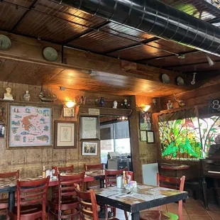 Nice decor!