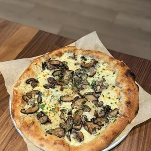Funghi pizza