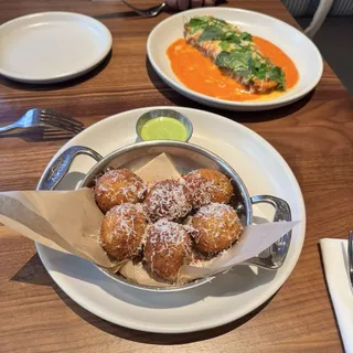 Cacio e Pepe Arancini