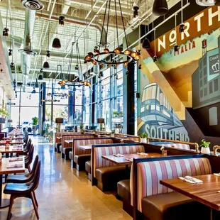 NORTH ITALIA - CHARLOTTE DINING ROOM