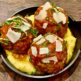 ITALIAN MEATBALLS