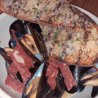 Black Mediterranean Mussels