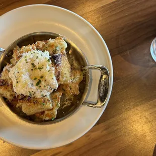 White Truffle Garlic Bread