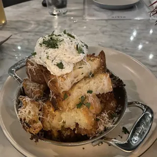 White Truffle Garlic Bread