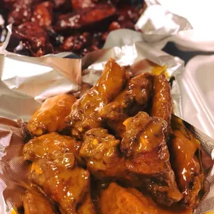 chicken wings and cranberry sauce