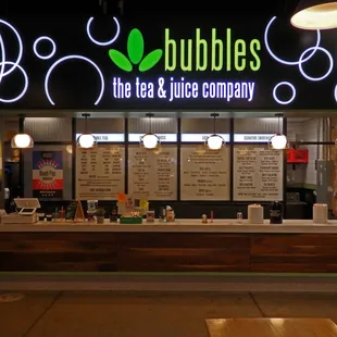 Bubbles Tea &amp; Juice Company