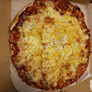 BBB Chicken pizza