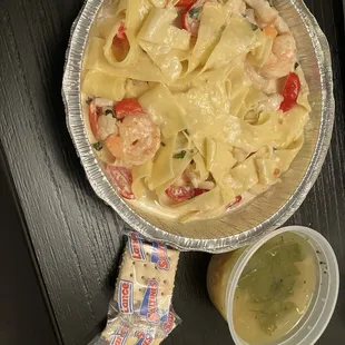 Shrimp pasta