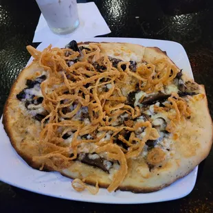 Mushroom Flatbread pizza