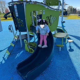 toddler (ages 1-5) playground area