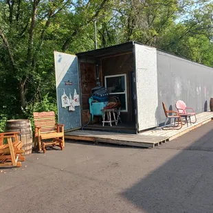 Boutique, Consignment Shop