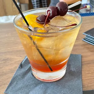 Old Fashioned A great pour. An even better meal. Food, service a great dining experience today.