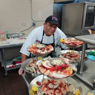 sushi and sashimi, interior