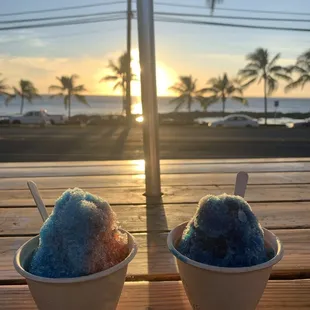 Shave ice &amp; a stunning view.