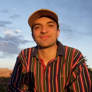 Arif J.