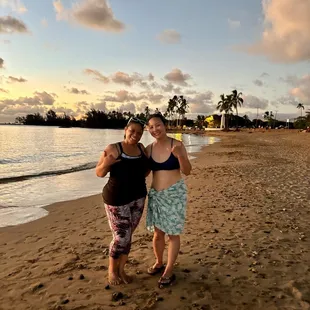 We finally squeezed in a photo after our Sunset SUP Lesson with Slade