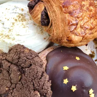 Cookies, Croissants and Cruffins
